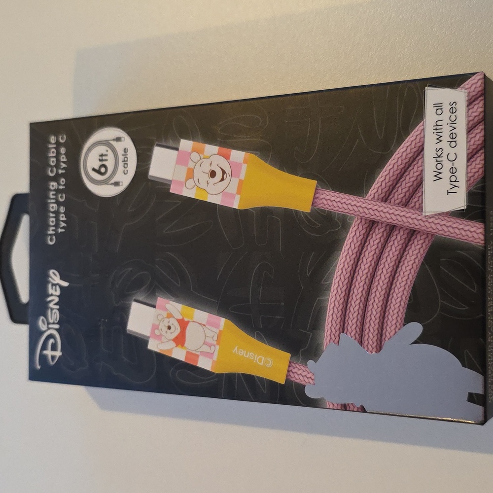 Disney Winnie The Pooh Charging Cable USB-C to USB-C